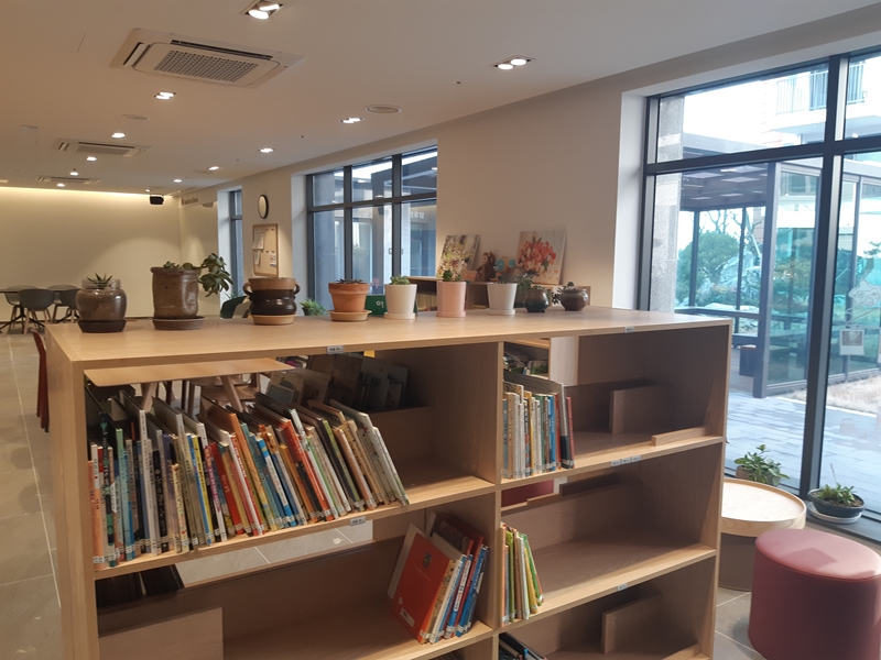 둘둘작은도서관