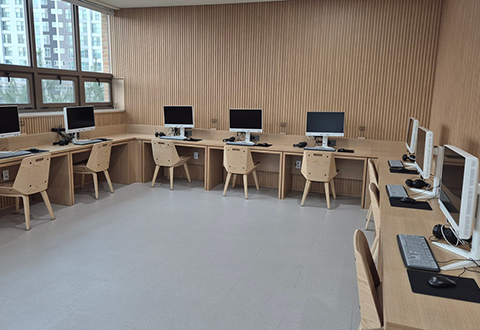 스마트라운지 PC좌석 모습